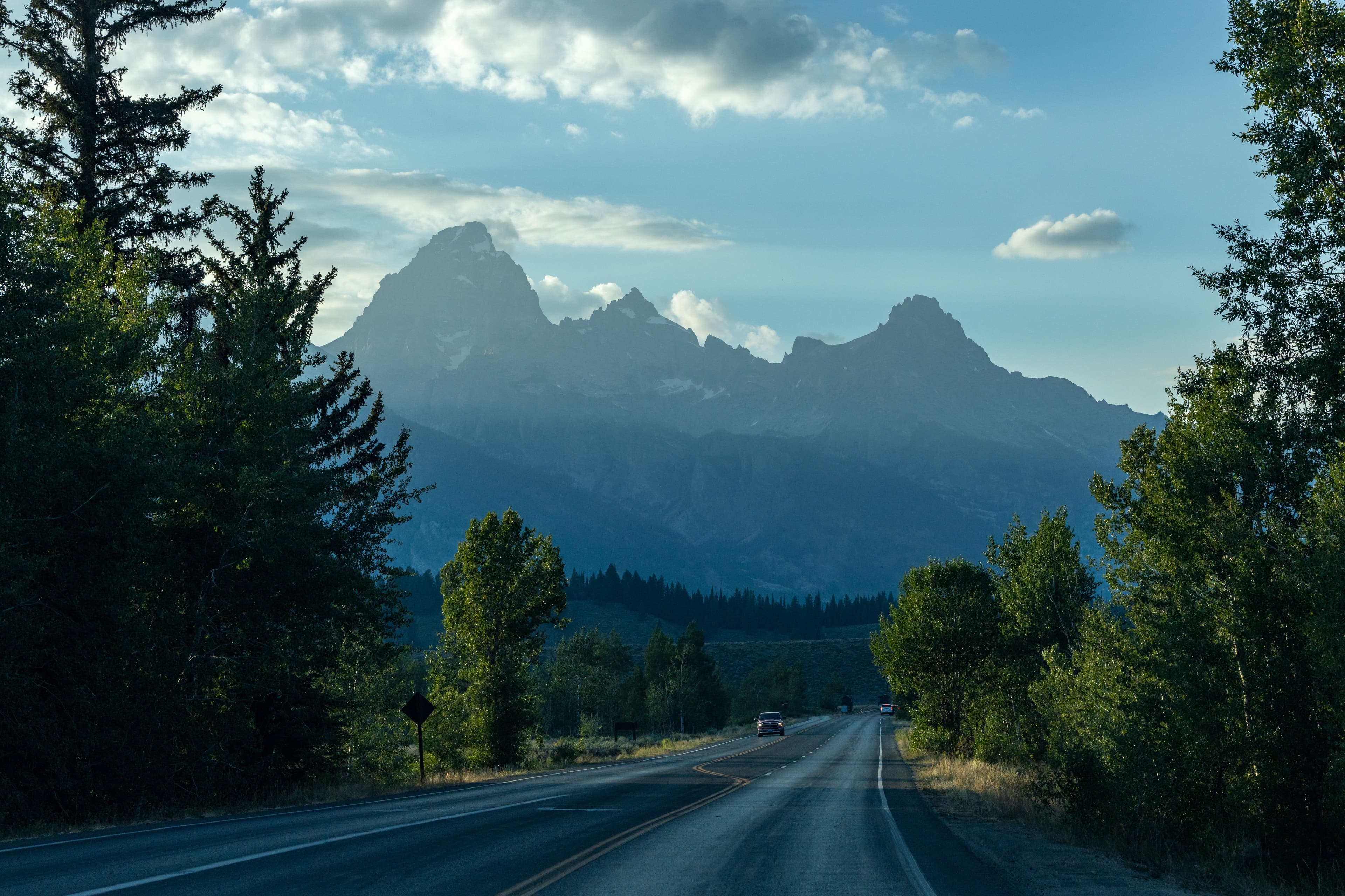 Wyoming mountain highway